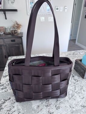 Harveys Woven Seatbelt Tote in Chocolate Brown